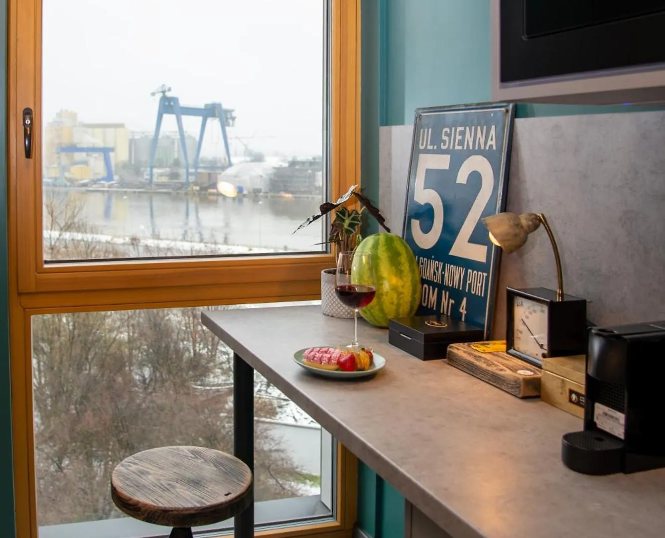 Premium 4 Rooms Apartment Gdansk 0*,