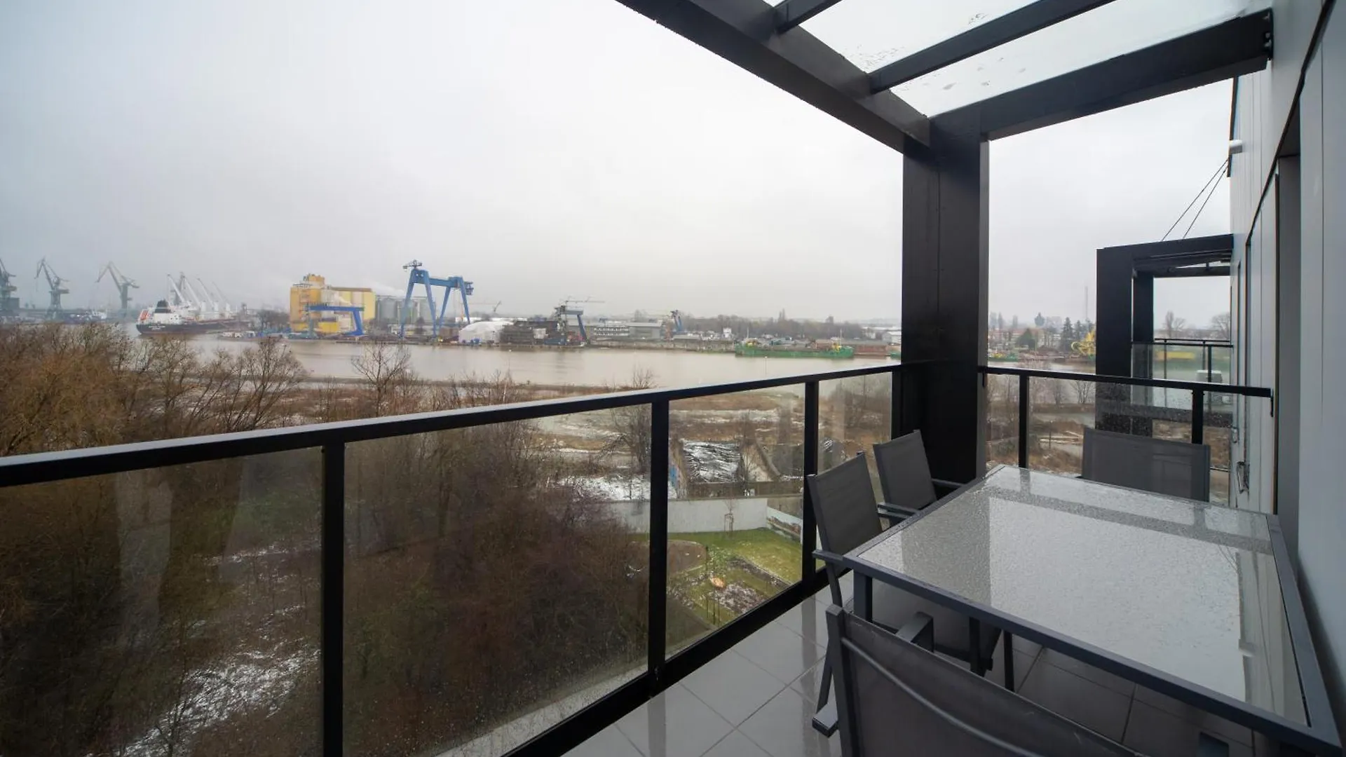 Premium 4 Rooms Apartment Gdańsk Polónia